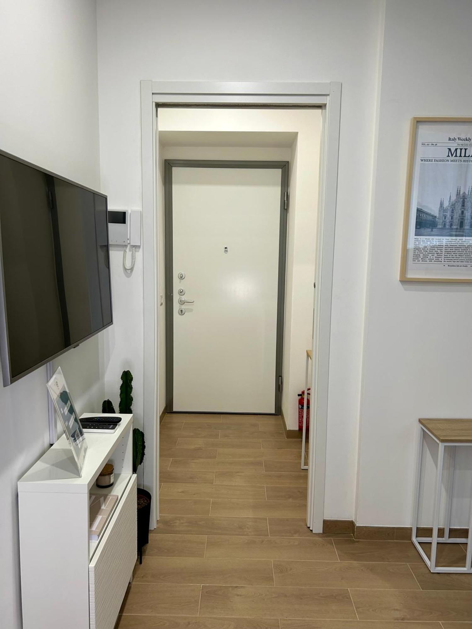 Navigli-Bocconi - Peque Home, Wi-Fi Milán Exteriér fotografie